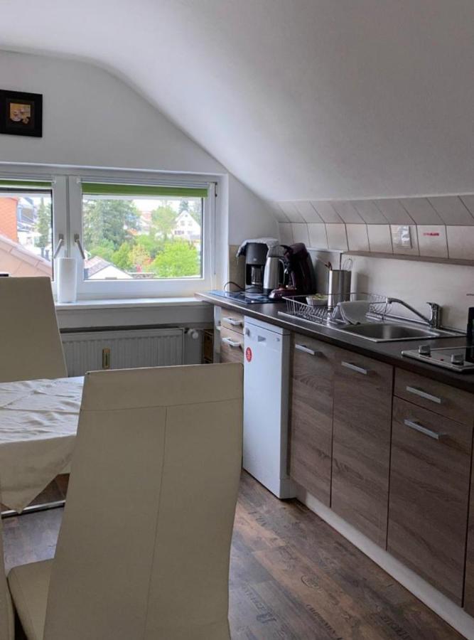 Ferienwohnung Schwetzingen Zimmer foto